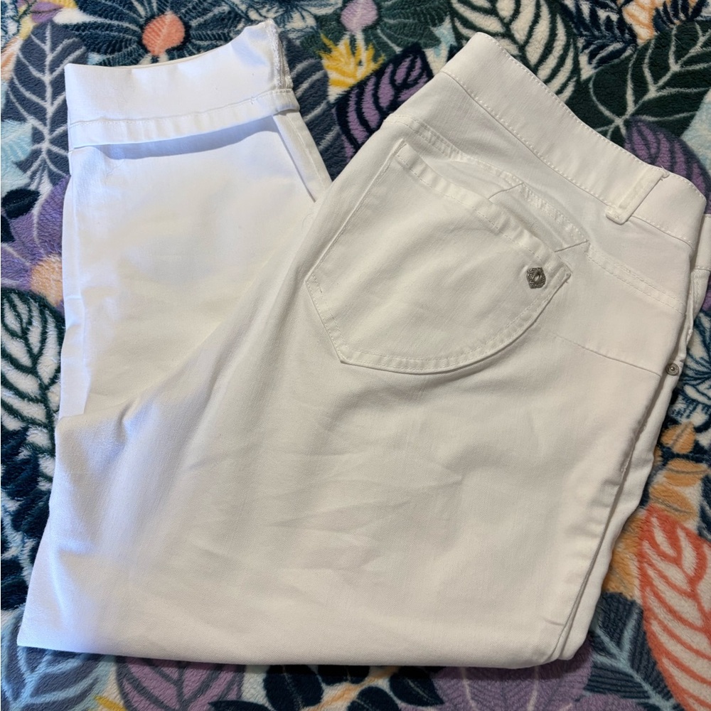 Democracy Women's Crisp White Cropped Skinny Jeans